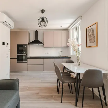 Free Parking Station Elegant Apartamento *