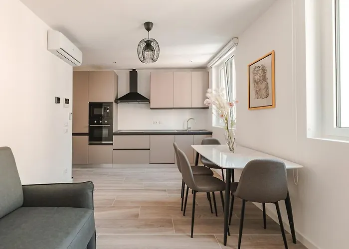 Free Parking Station Elegant Apartamento *