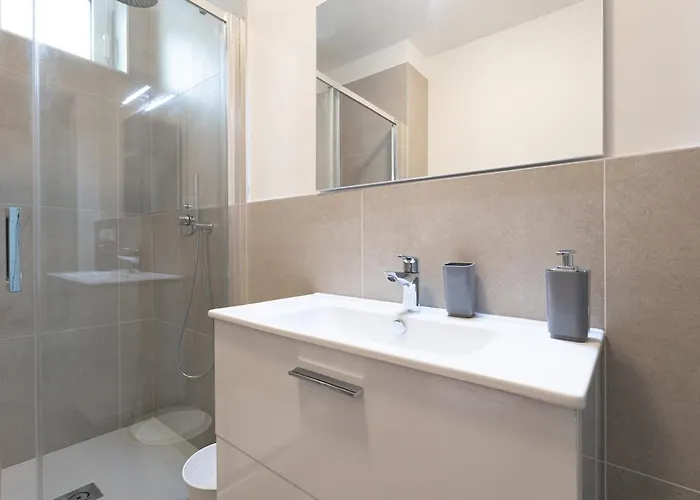 Apartment Free Parking Station Elegant